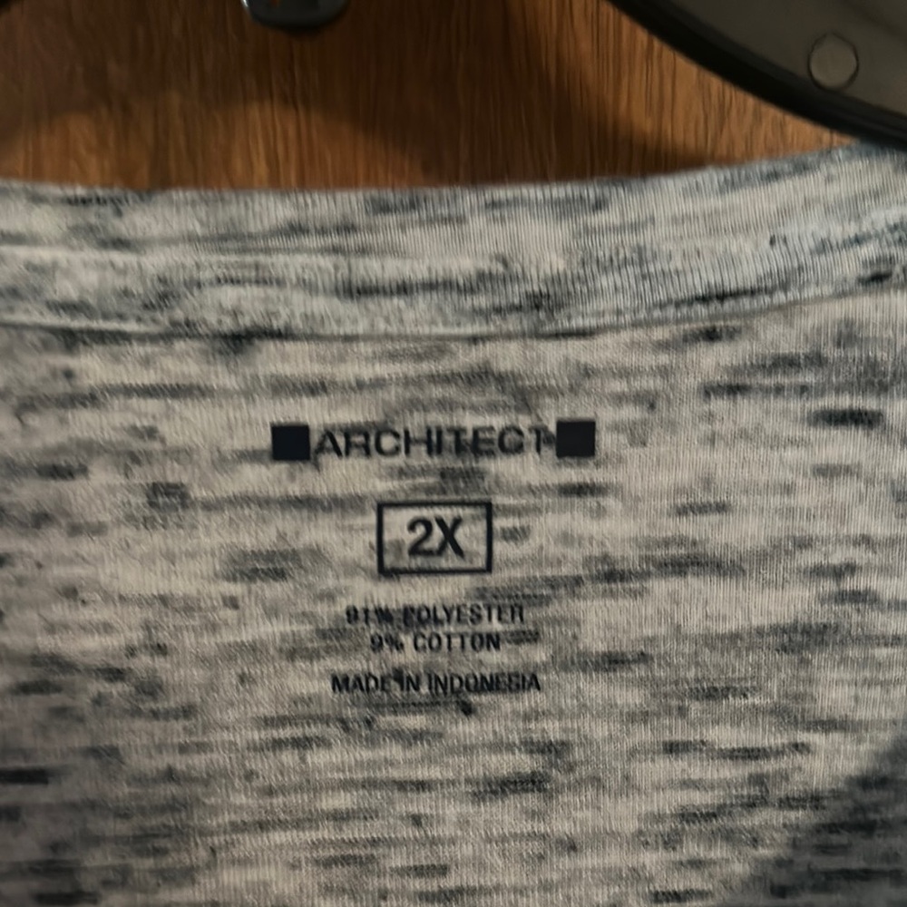 Architect Gray Long Sleeve Top - Picture 3 of 5